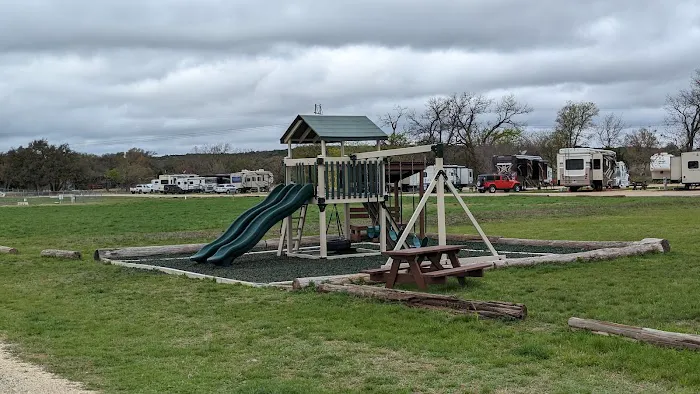 CEDAR BLISS RV Park 2