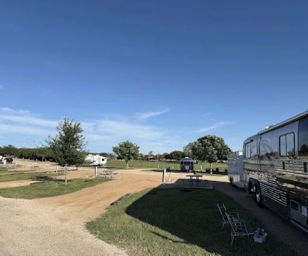 CEDAR BLISS RV Park