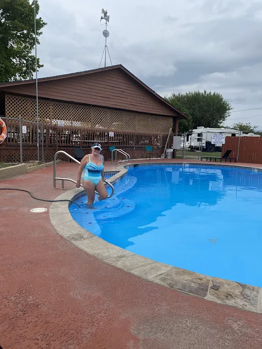 Alamo Fiesta RV Resort 3