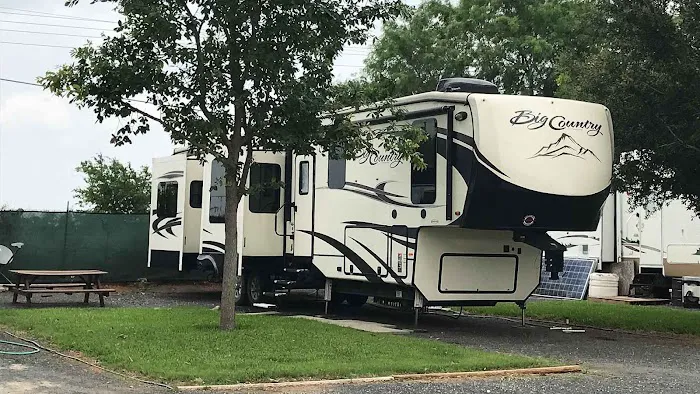Frio RV Park 1
