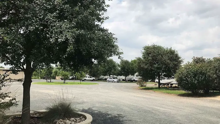Frio RV Park 4