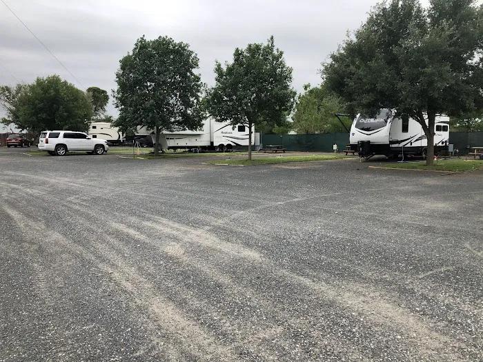 Frio RV Park 10