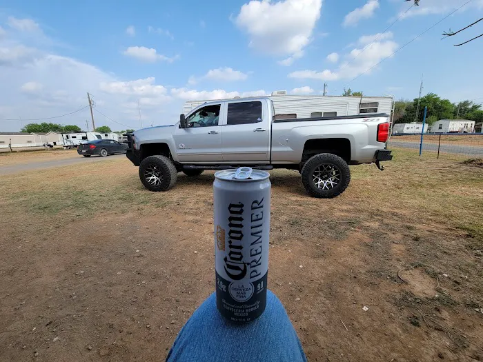 Pearsall RV Park 10