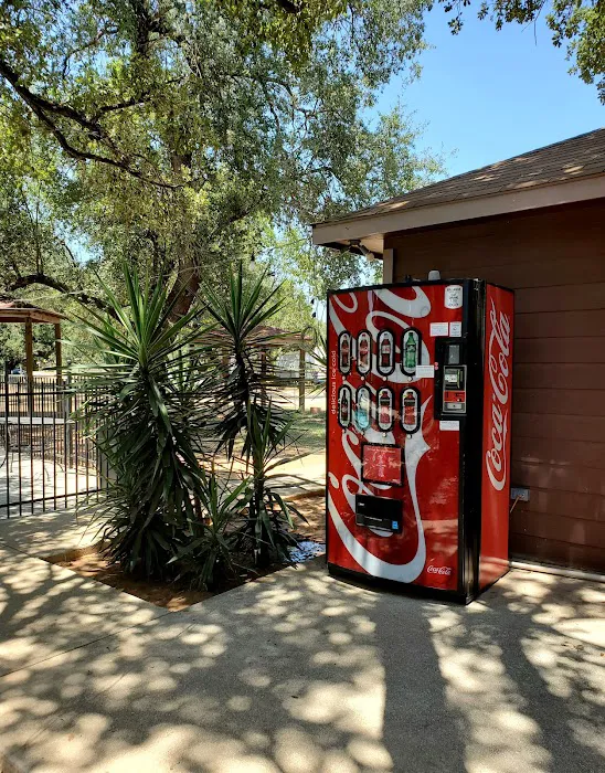 Pearsall RV Park 8