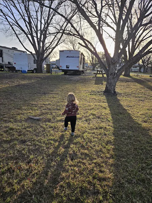 Red Oak RV Park 5