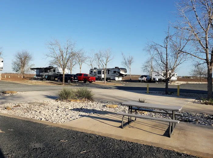 Quiet Texas RV Park 7