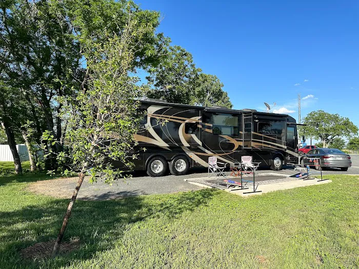 Quiet Texas RV Park 5
