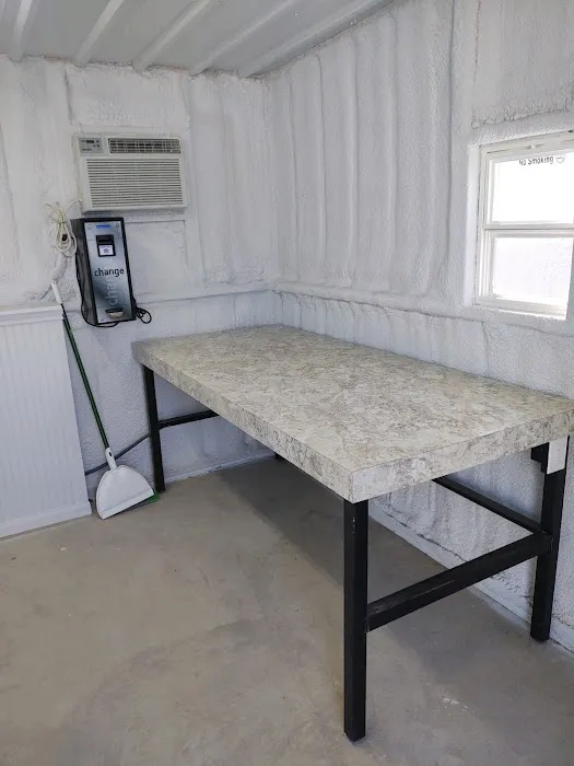 Elmdale Covered RV Park 7