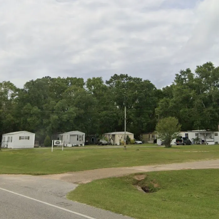 Robertsdale Mobile Home Community 5