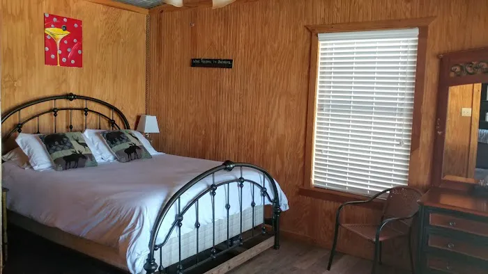 Boulderdash Cabin & RV Park 2
