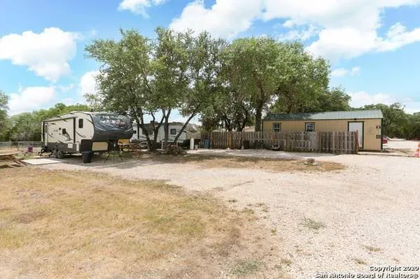 Medina River Rv Park and Camping 1
