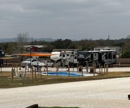 CJ Robins RV Retreat In Bandera, TX