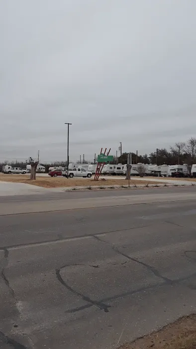 Lake Breeze Trailer Park 7