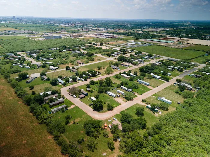 Pleasant Hills Mobile Home Community 2