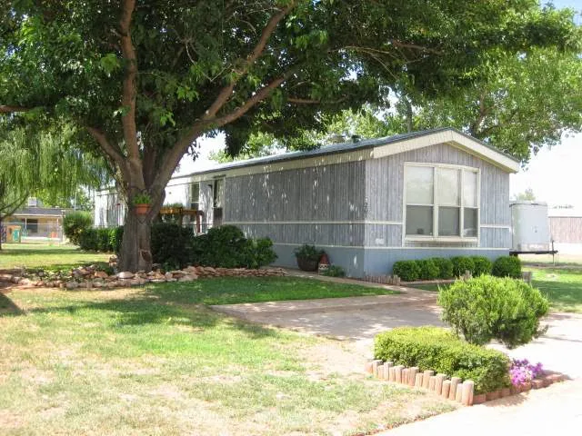 Coachlight Manufactured Home Community 6