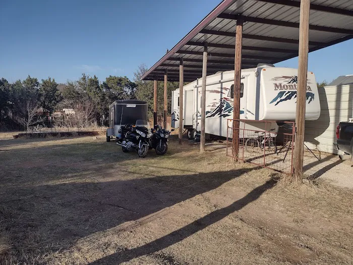 A&A covered RV park 9