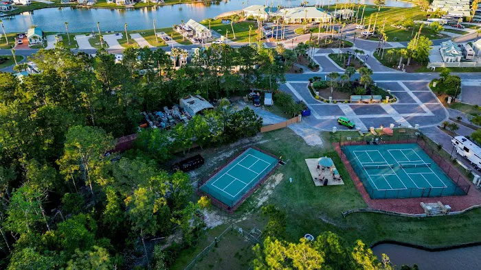 Lake Osprey RV Resort 4
