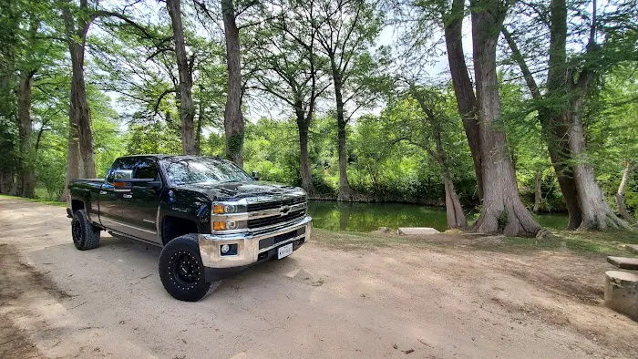 Bandera Star Riverfront Camping and RV 10