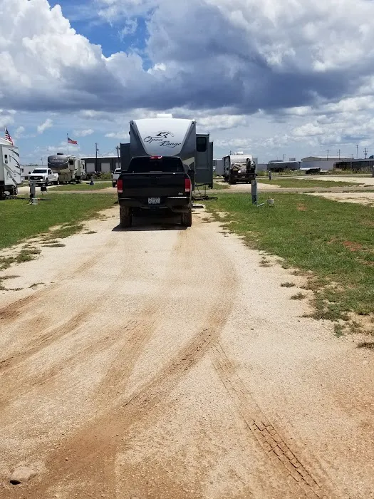 Windmill RV Park 4