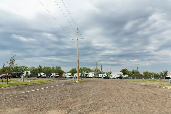 Tebo Station RV Resort 3