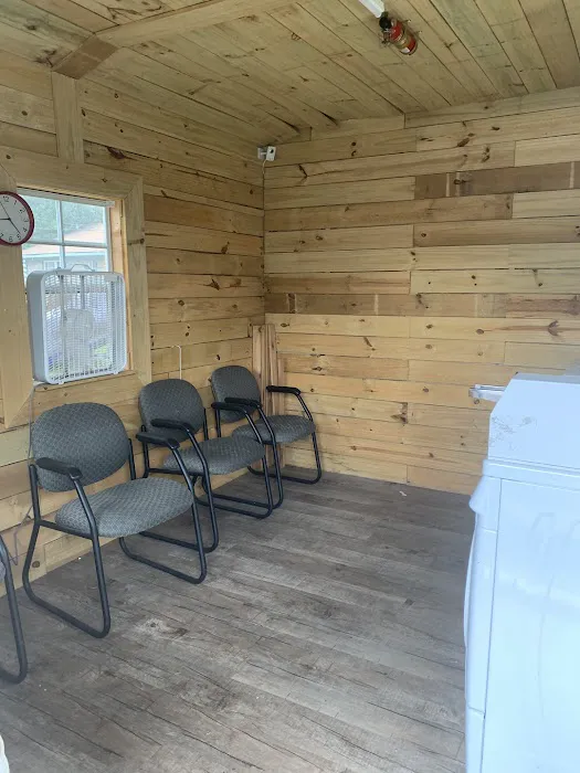 Lillian Breeze RV Park & Storage 1