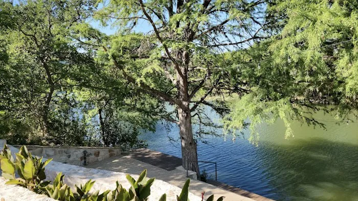 Guadalupe River Rentals RV Campground 6