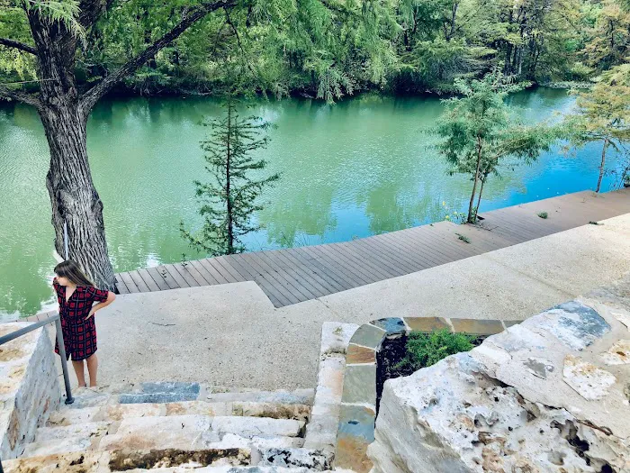 Guadalupe River Rentals RV Campground 5