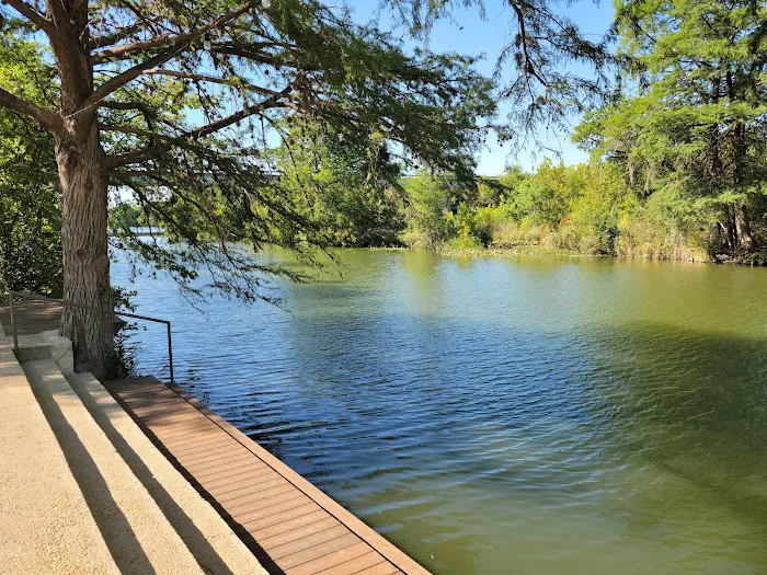 Guadalupe River Rentals RV Campground 9