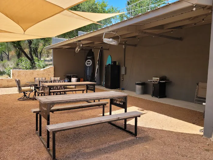 Guadalupe River Rentals RV Campground 10