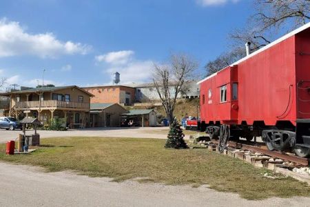 Bandera Pioneer RV River Resort