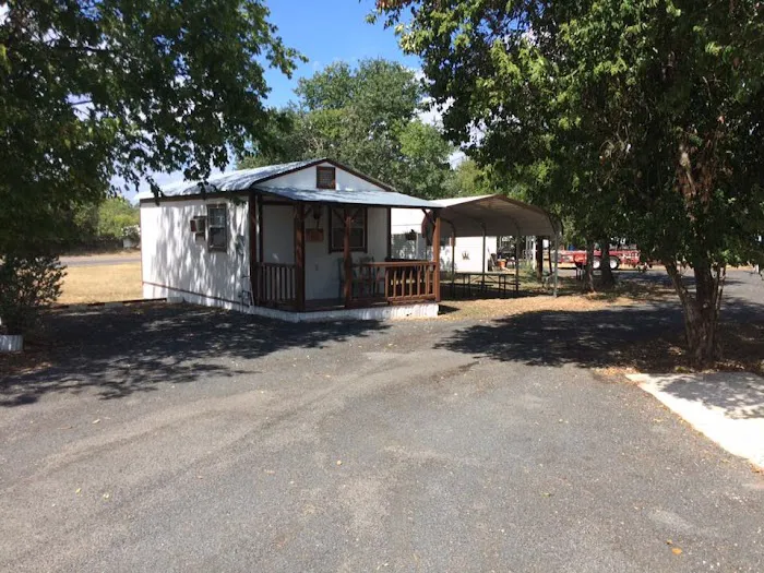 Lone Star RV Park & Cabin Rentals 1