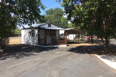 Lone Star RV Park & Cabin Rentals