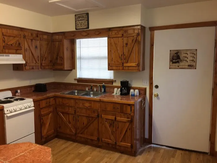 Lone Star RV Park & Cabin Rentals 6