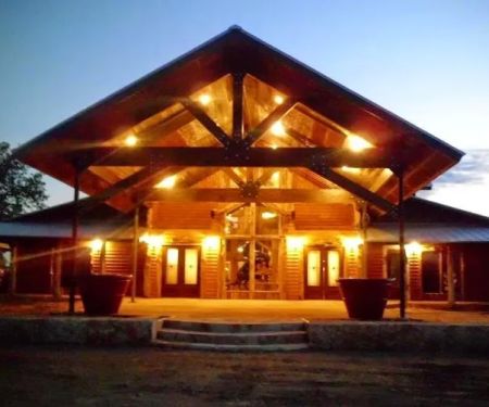 Antler Oaks Lodge and RV Resort