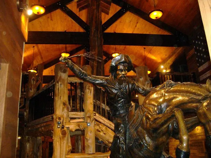 Antler Oaks Lodge and RV Resort 4