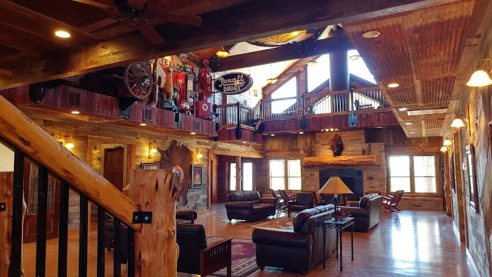 Antler Oaks Lodge and RV Resort 7