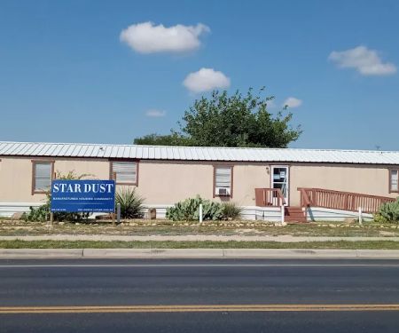 Star Dust Mobile Home Community