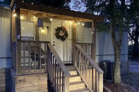 Camp and Cottage RV Park