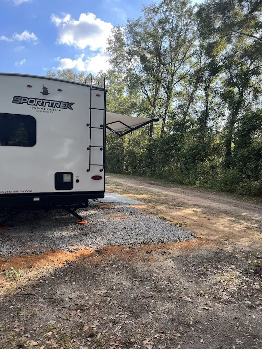 Camp and Cottage RV Park 10