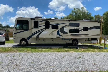 Woodbine RV Park