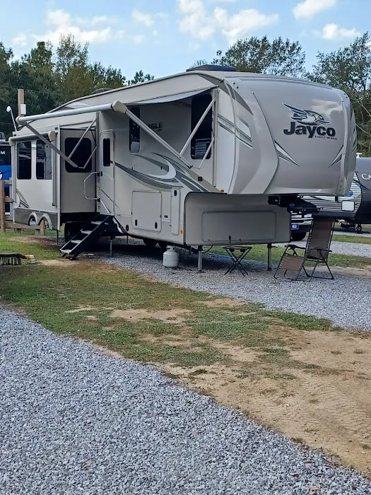 Woodbine RV Park 7