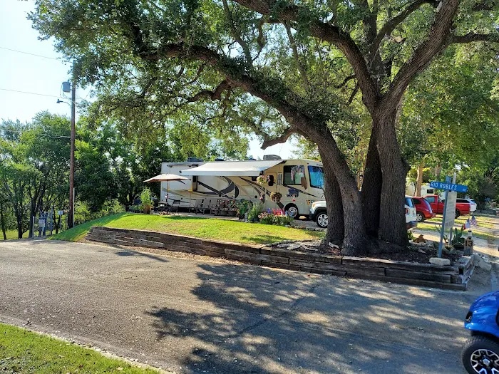 Rio Robles Mobile Home & RV Park 5