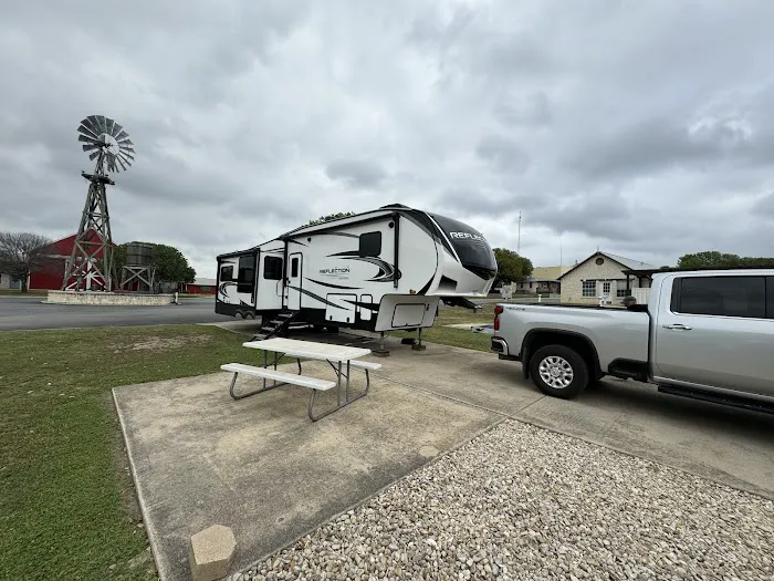 Buckhorn Lake Resort 8