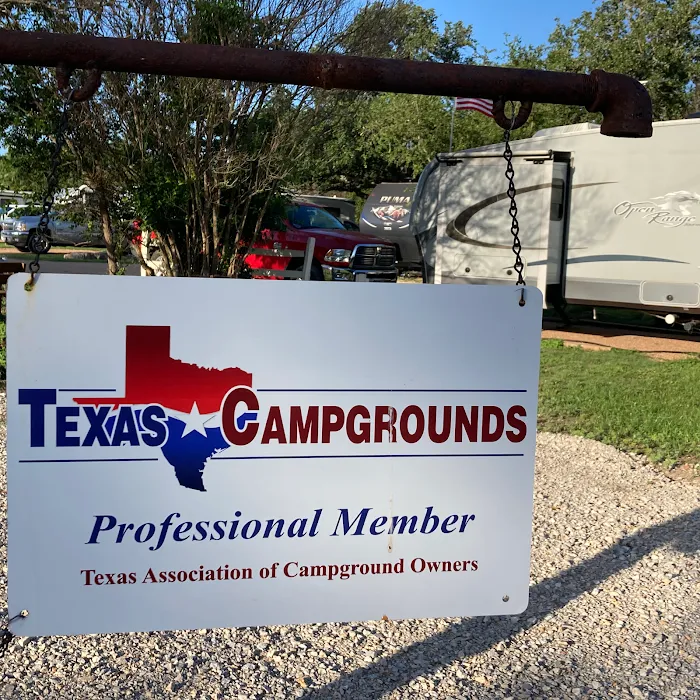Heart Of Texas RV Park 5