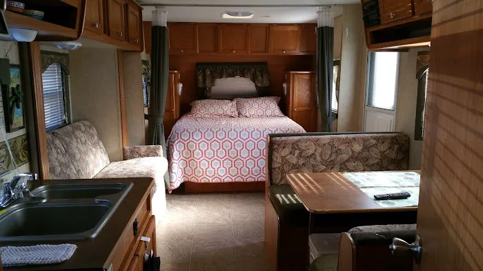 Pensacola Beach RV Resort 3