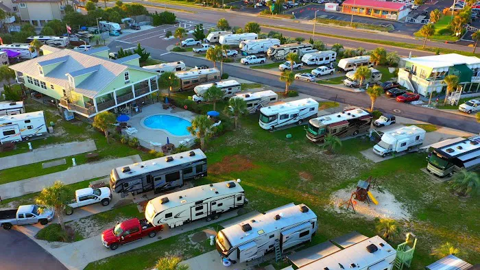 Pensacola Beach RV Resort 10