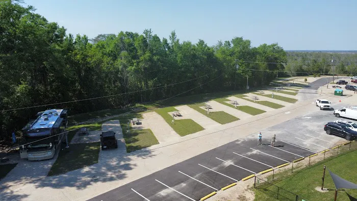 Swamp House RV Park & Marina 10