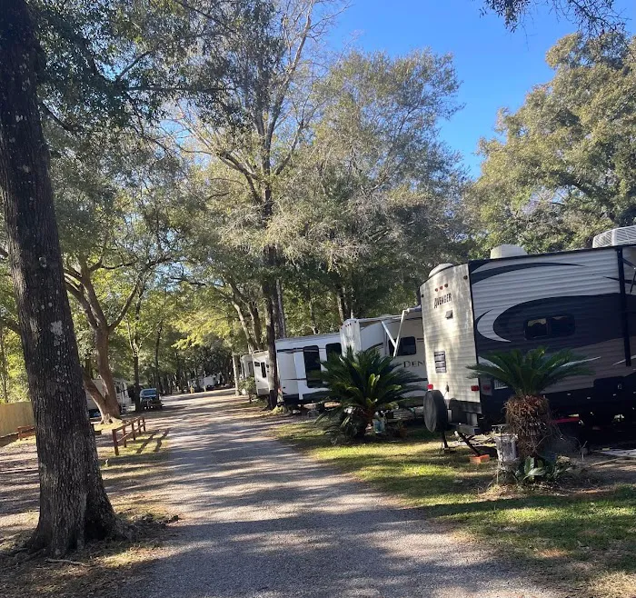 Wandering Oaks RV Park 1