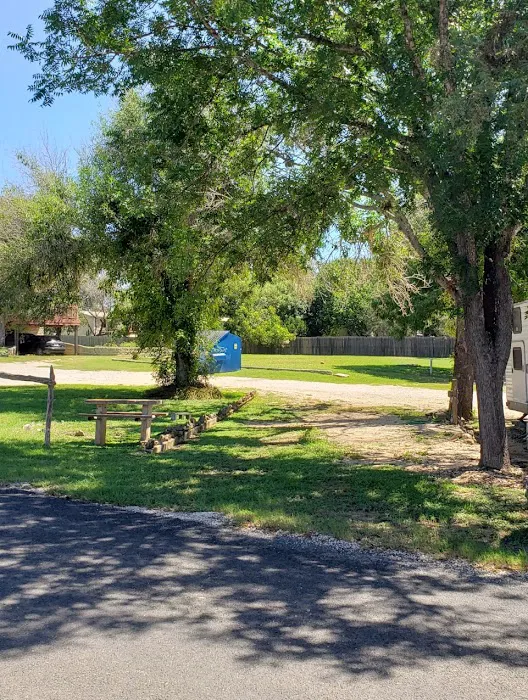 Ingram Lake RV Park 9