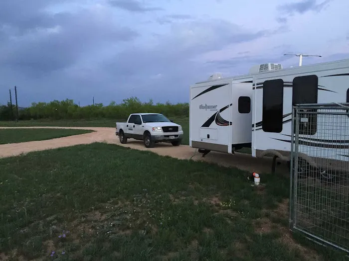 Sam's Place RV Park 8